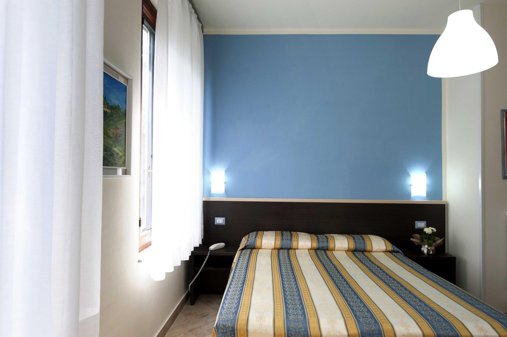 Hotel Moderno