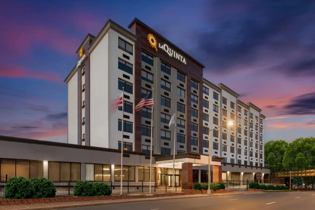 Holiday Inn Express & Suites Washington DC - NoMA by IHG