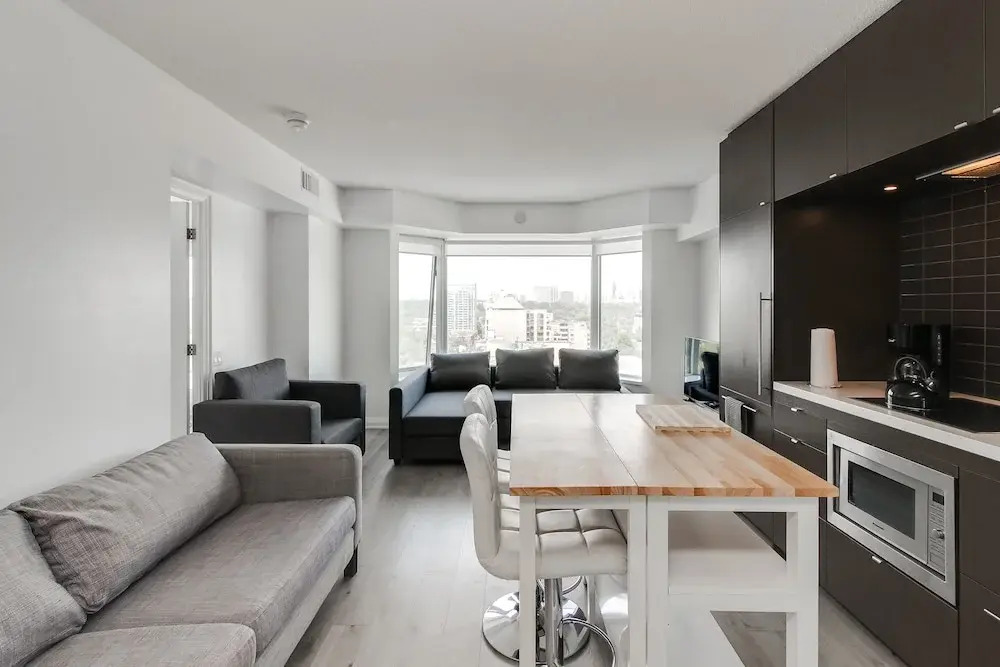 Execstay - Luxury Yorkville Suites