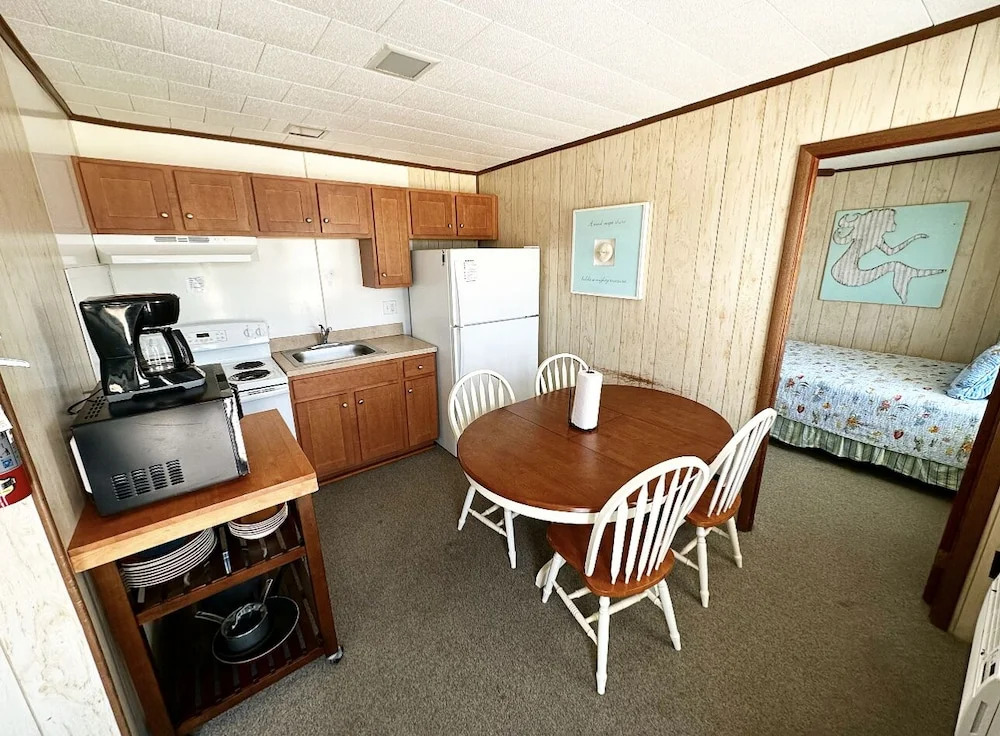 Sand Spur Cottages