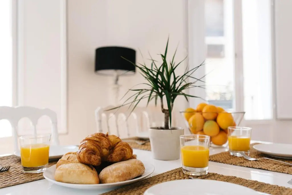 Hostly Acetres 2A-Penthouse in City Center-Fibre-Parking Opt