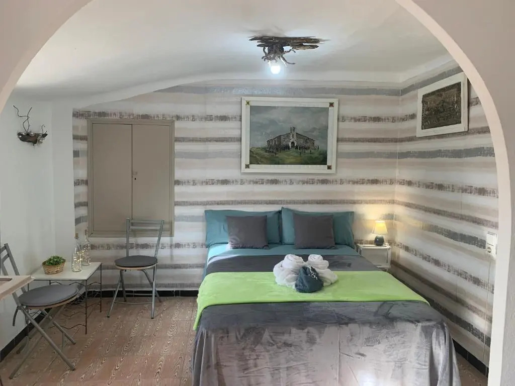 Casa Enric , con zona infantil, piscina y parking privado