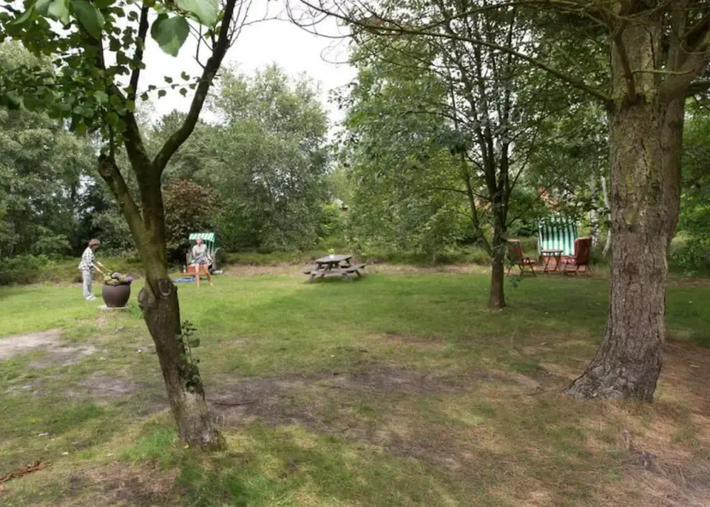 Pleasant Apartment in Suddorf