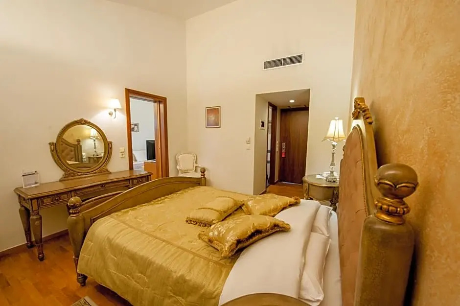 Fthia Hotel