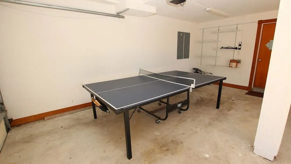 Joy At a Glance - 6 Br Home