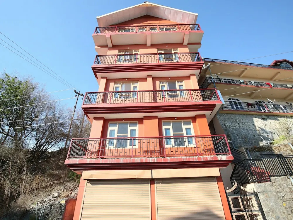 OYO 12718 Home 1BHK Hill View