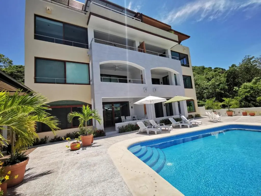 El Tular 2 Bdr Appartment 2 min walk from La Ropa beach