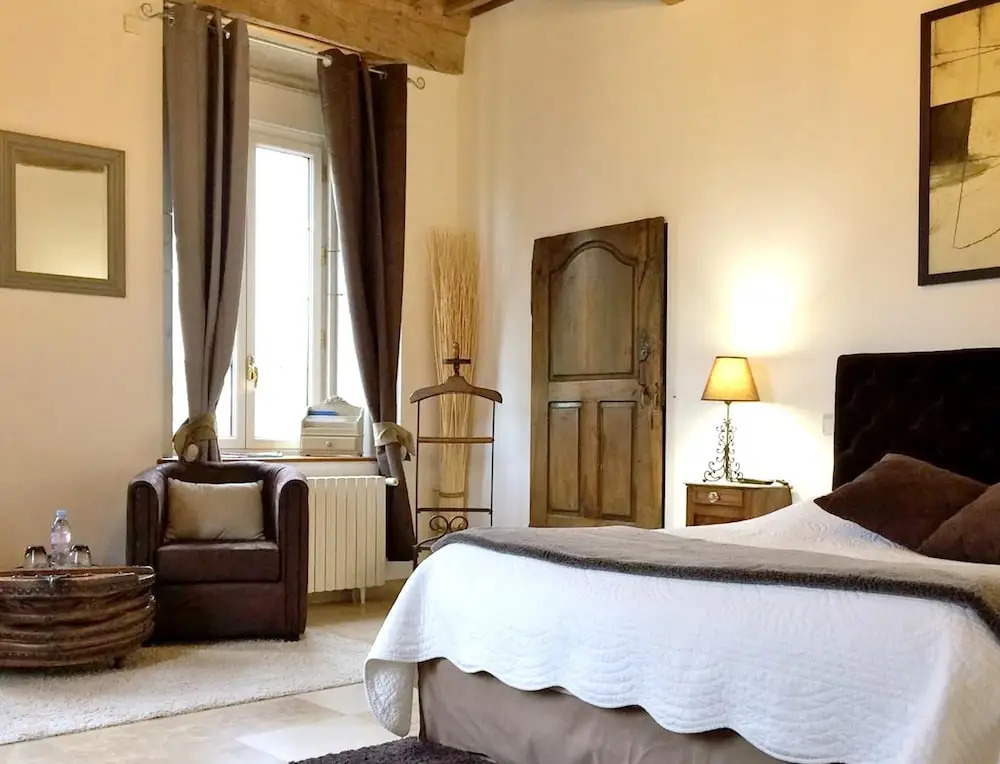 Mansion With 4 Bedrooms in LES Avenieres Veyrins Thuellin, With Wonderful Mountain View, Private Pool, Enclosed Garden