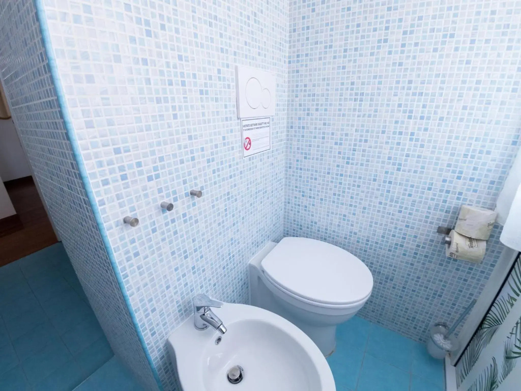 The Best Rent - Beautiful two-bedroom apartment near Colosseo