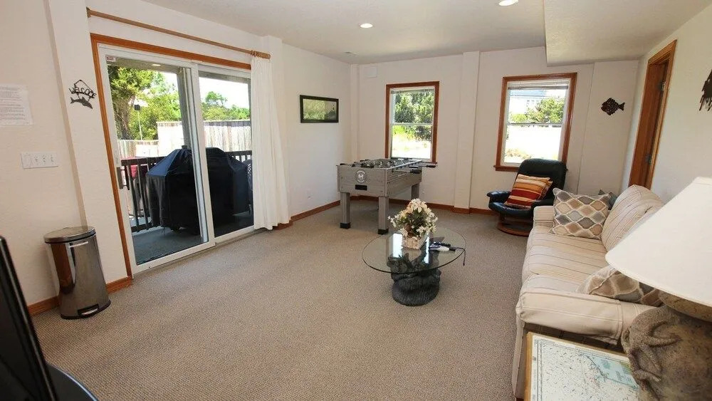 Sea-Crets - 5 Br home by RedAwning