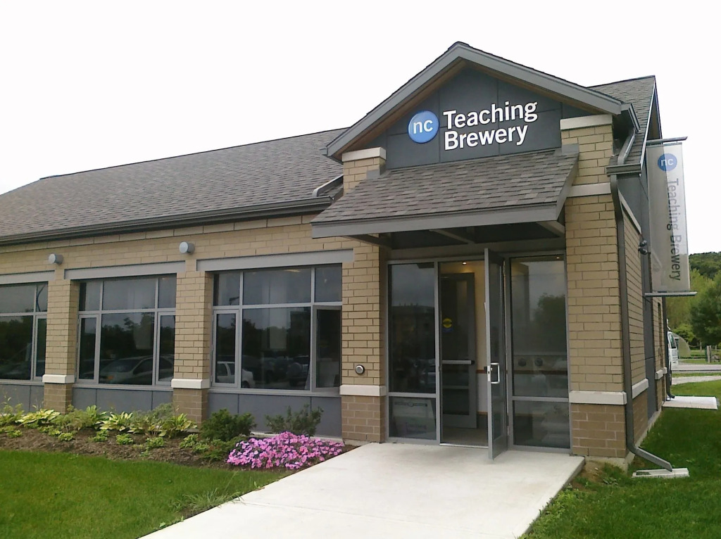 Residence & Conference Centre - Niagara-on-the-Lake