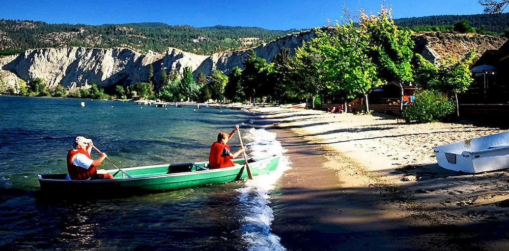 Sandy Beach Lodge