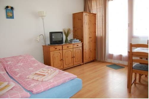 Bronson Apartman