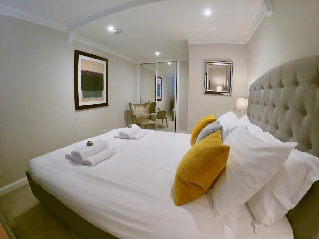 Escape to Edinburgh @ Abercromby Place