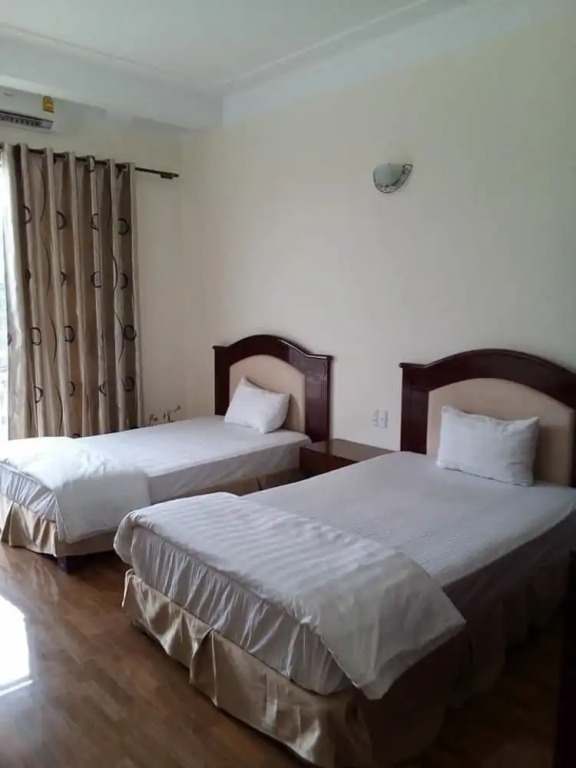 Amazon Vinh Hotel