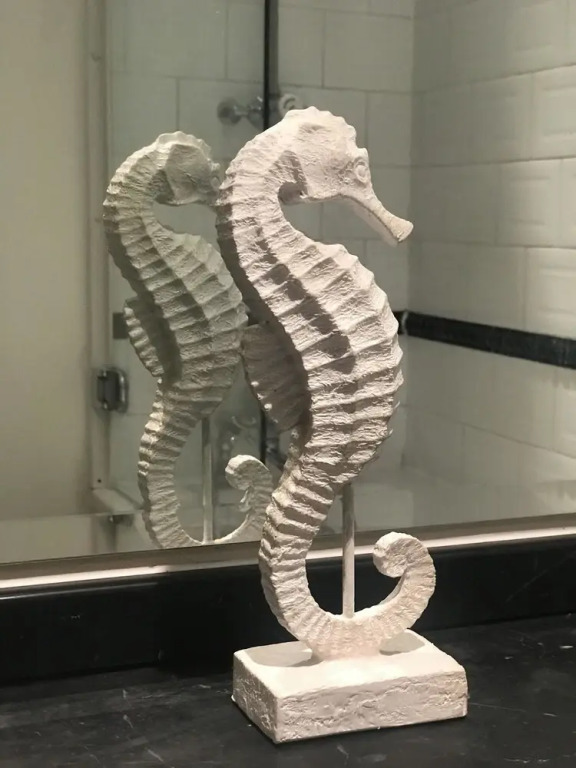 Suitely Trafalgar Square Luxury Apartment