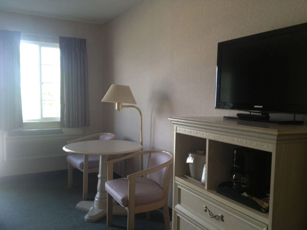 Parkside Inn Bridgeview