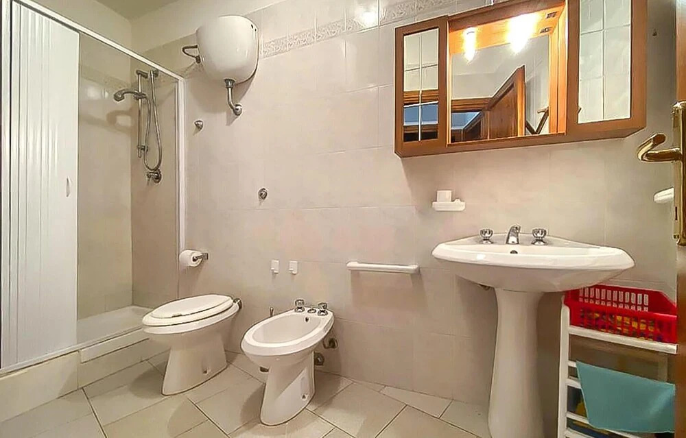 Amazing Apartment in Monte Petrosu With 2 Bedrooms
