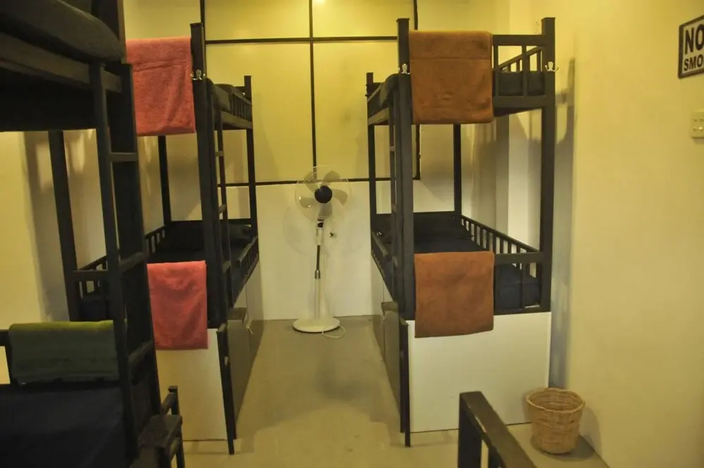 The MIDTOWN Hostel