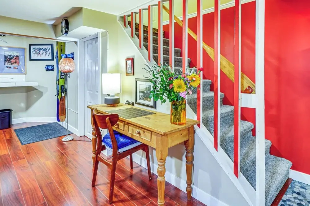 Near Hiking, Dining & Parks! Sunny SLC Retreat