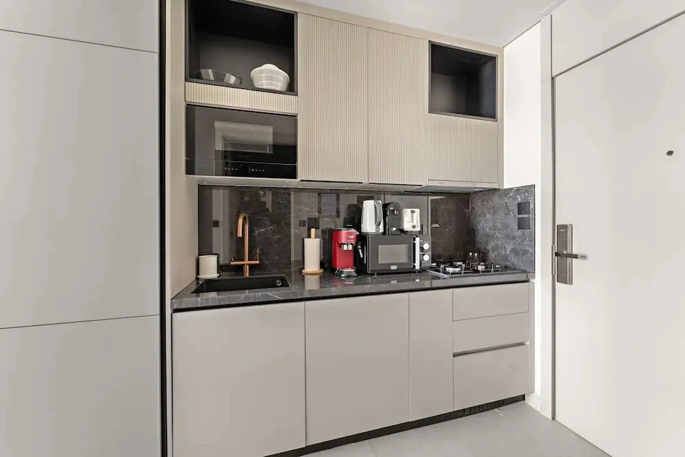 Silkhaus Premium Studio in Jumeirah Garden City
