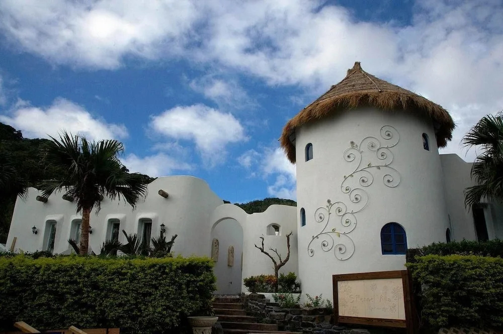 Fennel Resort