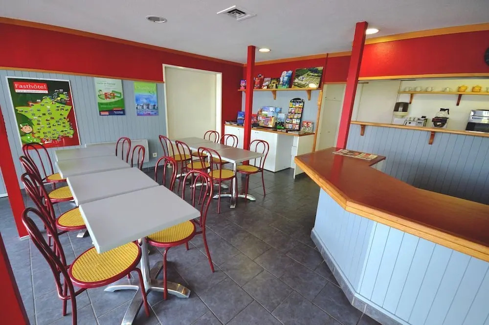 Fasthotel Tours Sud