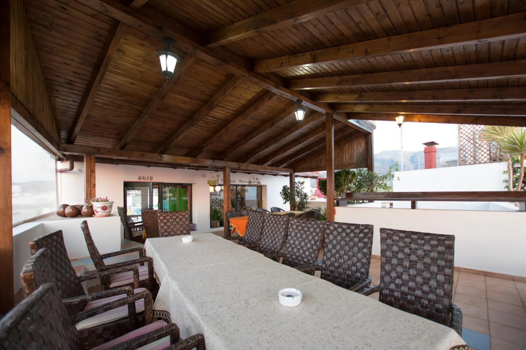 Zygos Apartments