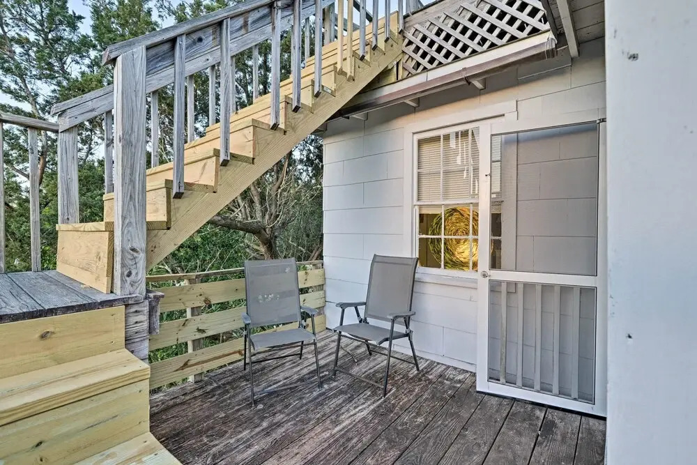 Pawleys Island House, - Steps to Beach & Creek!
