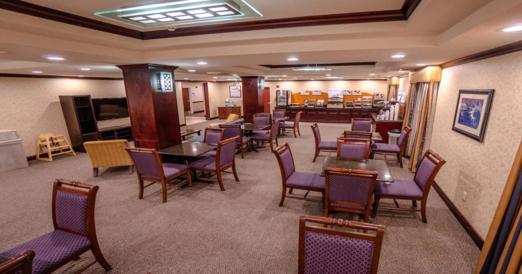 Holiday Inn Express Hotel & Suites Pampa by IHG