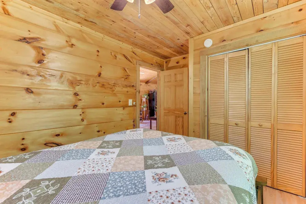 Secluded Cosby Cabin w/ Wraparound Deck