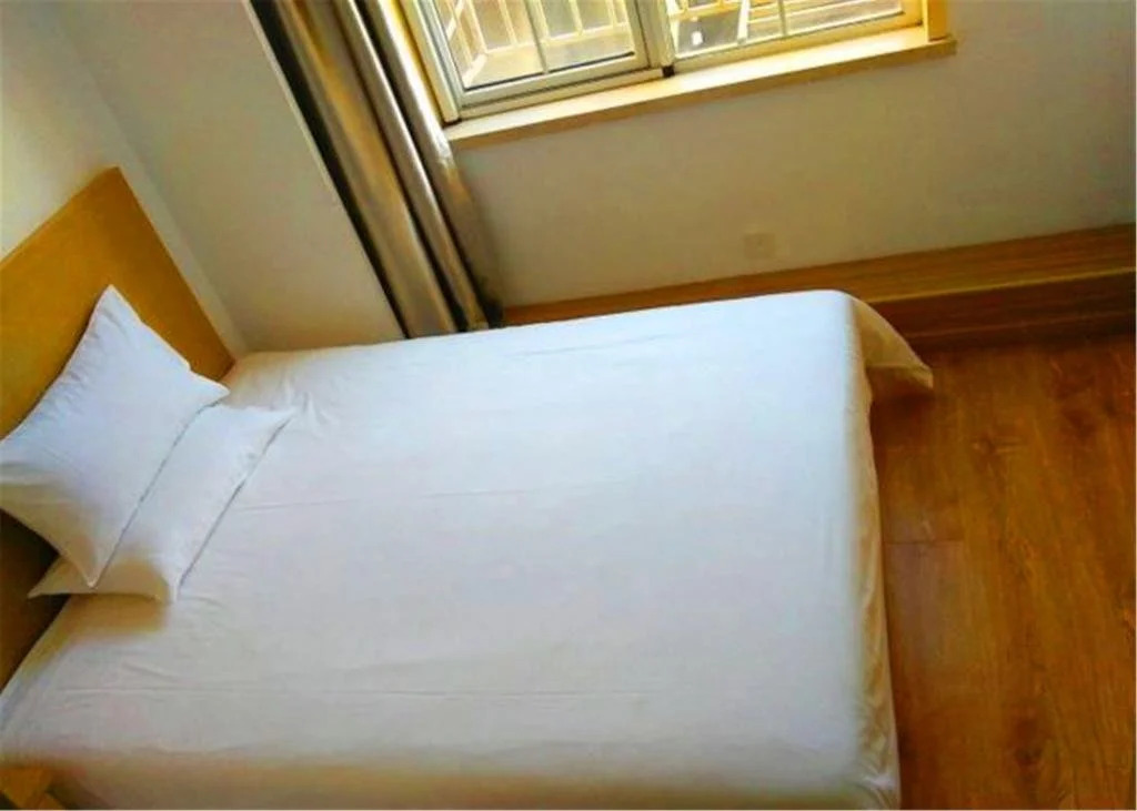 Atour Hotel Qingdao Zhanqiao Zhongshan Road