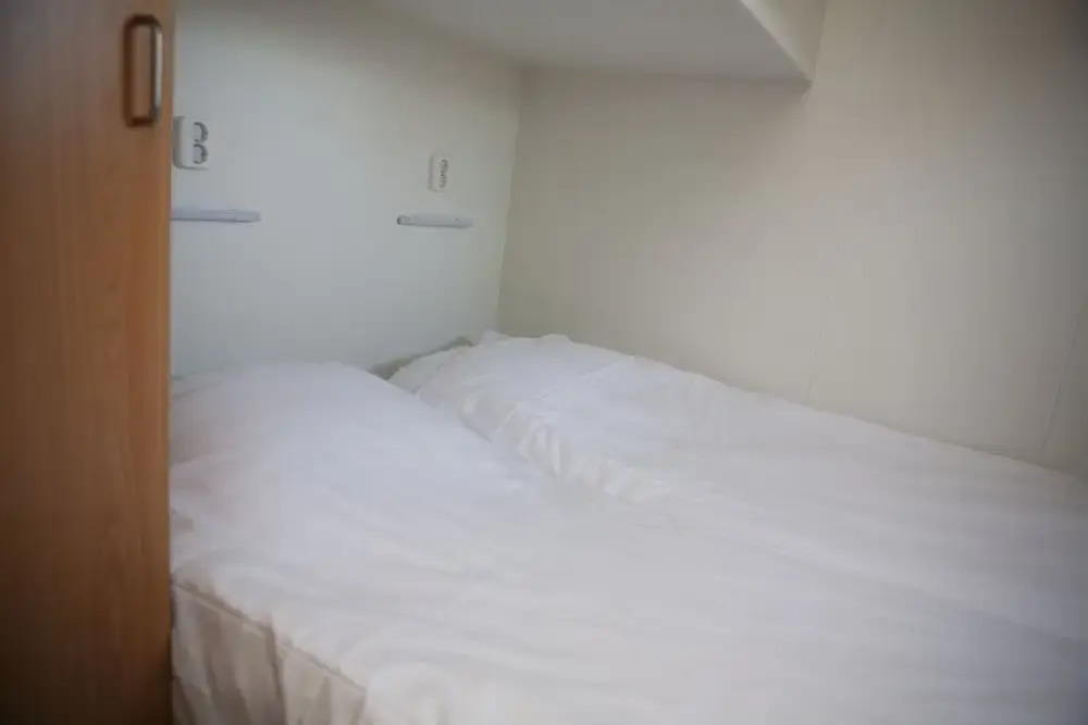 Comfortably Furnished Chalet with Porch near Veluwe