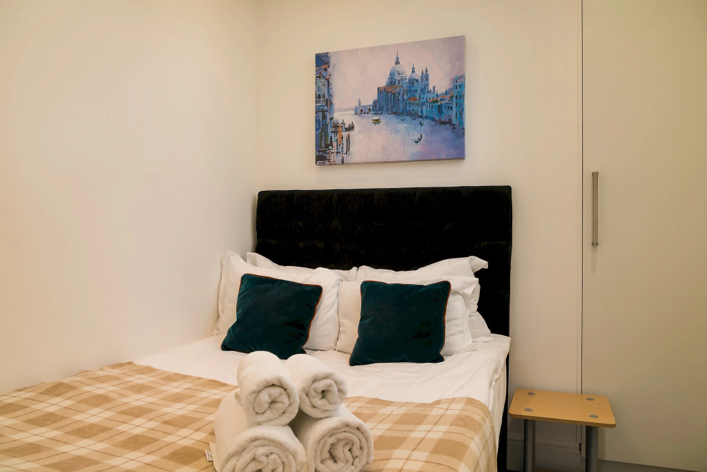 Cosy green 1-bedroom apartment