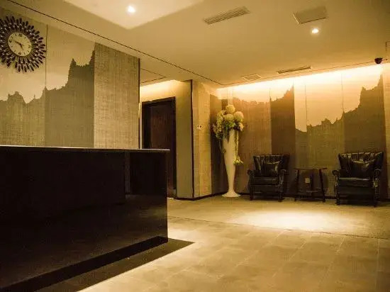 Zhangjiagang Real Love Nianhua Hotel