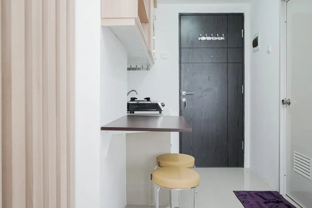 Contemporary Studio at Baileys Apartment
