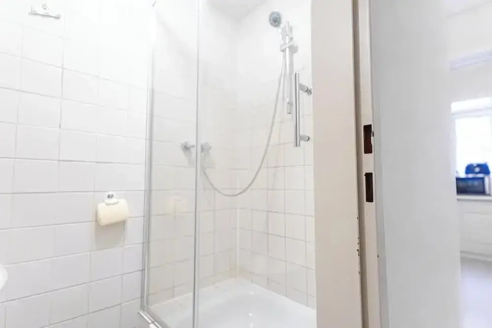 Beautiful 1BR Near Danube Praterstern