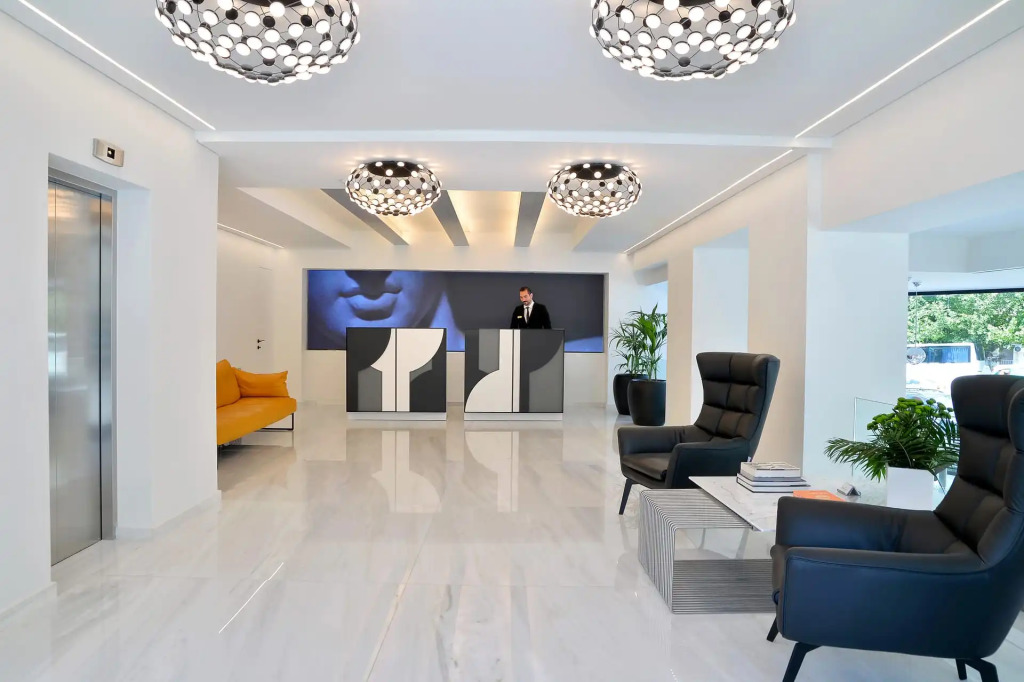 The Athenaeum Luxury Hotel