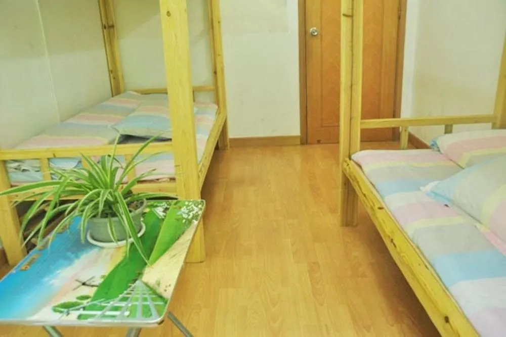 Guangzhou Pinyan Youth Hostel