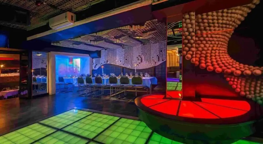 Hotel ARA - Dancing Club Restauracja Kameralne SPA ARA