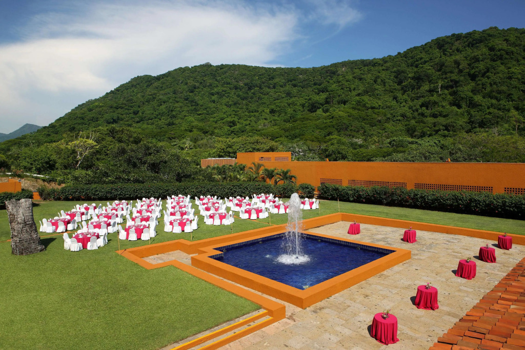 Las Brisas Ixtapa