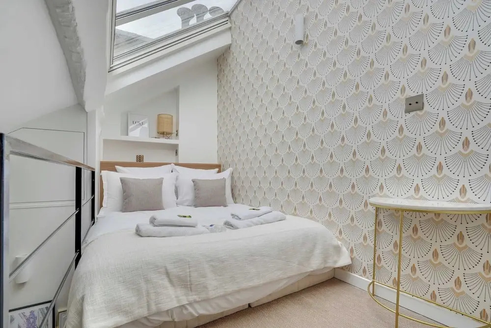 Amazing Historical Parisien Loft Next TO Louvre Area ! - 4