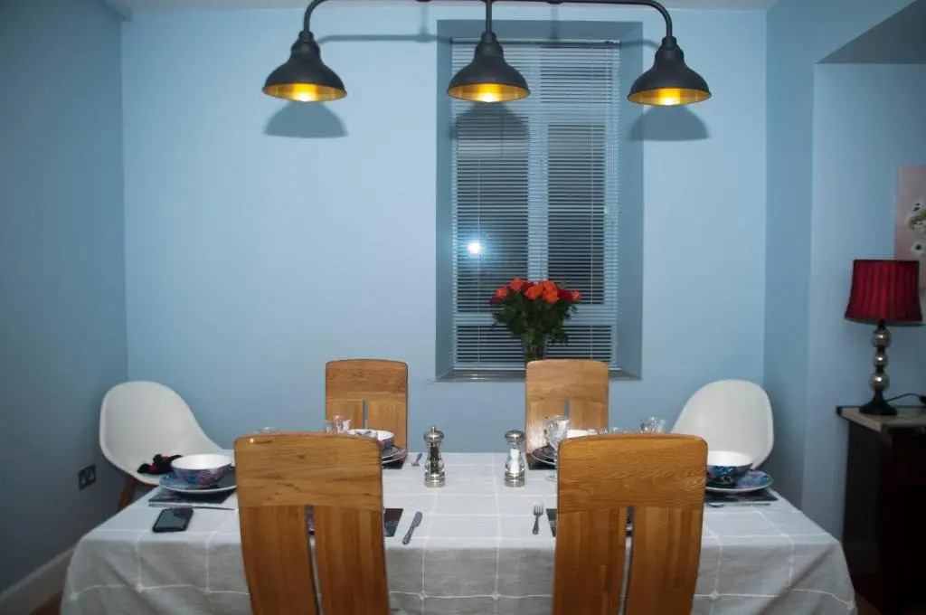 Block 2 Flat 16 Westfield Court