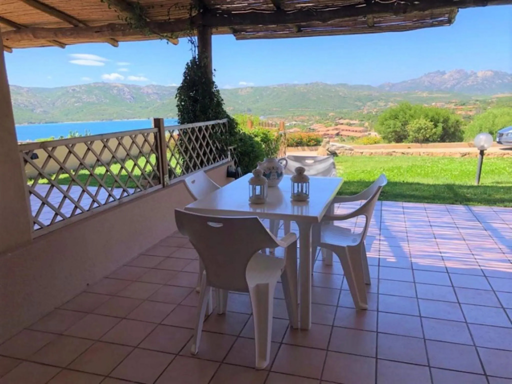 Apartment L305 – TWO ROOM APARTMENT WITH GARDEN AND SEASIDE VIEW.-L305 PORTO MANNU