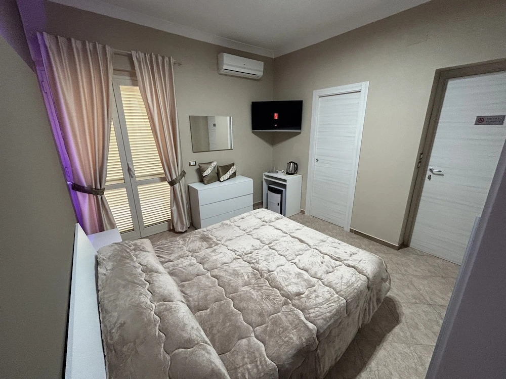 Skycity B&B