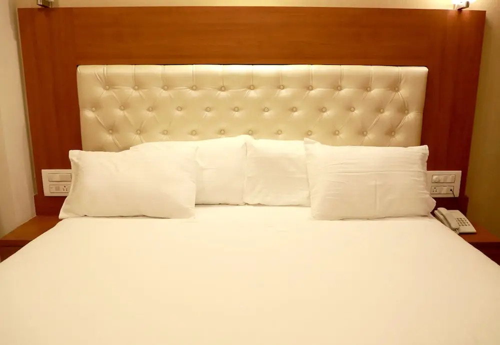 Hotel Lords, Fort