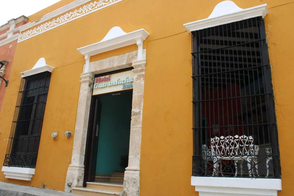 Hotel Guaranducha Inn