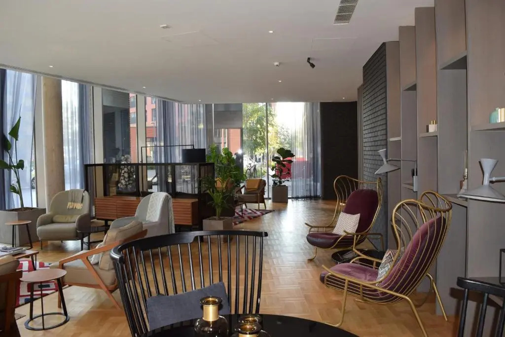 London City Island 3 Bedroom Luxury Apartments, Canary Wharf