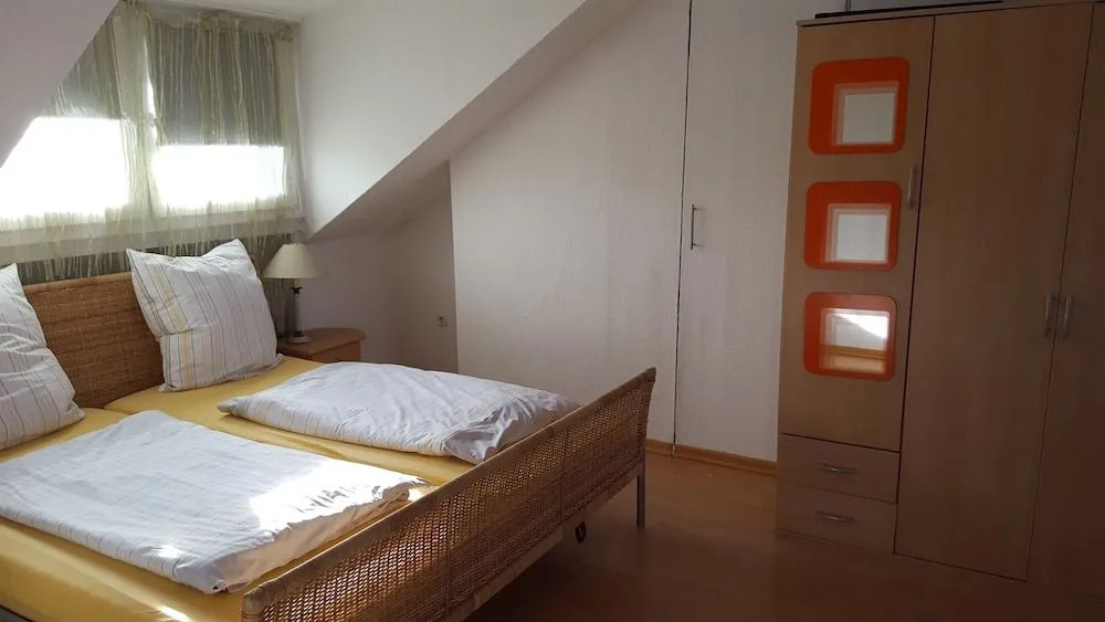 Apartments Bahri