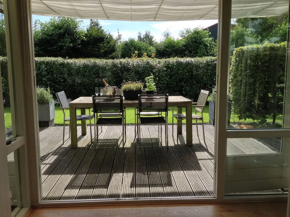 Detached, Luxurious Holiday Home at the Edge of the Dunes, Fully Furnished